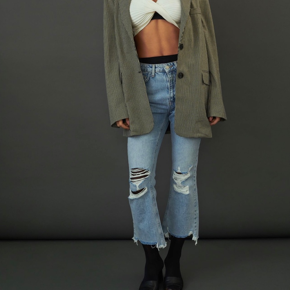 Urban Outfitters: BDG Wilco High-Waisted Cropped Flare Jean Size 27